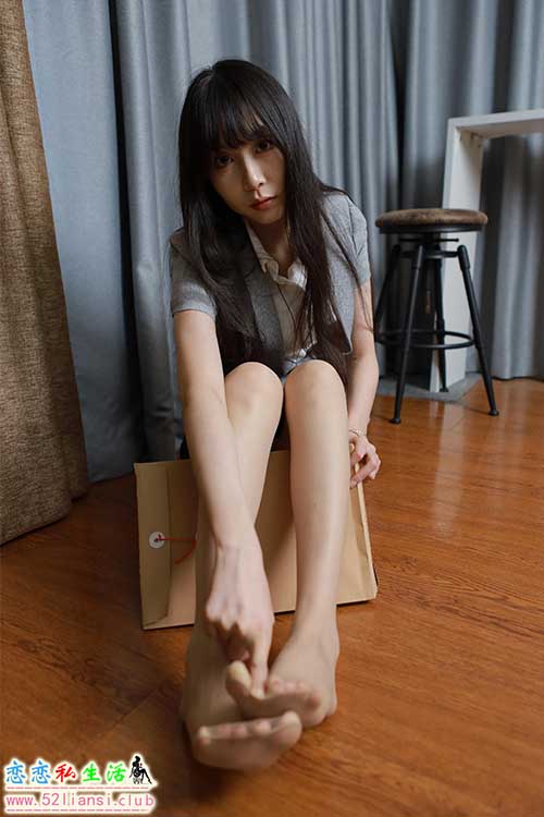 [IESS异思趣向] 丝享家 1820：团团《长腿档案员(下)》[89P-104MB]