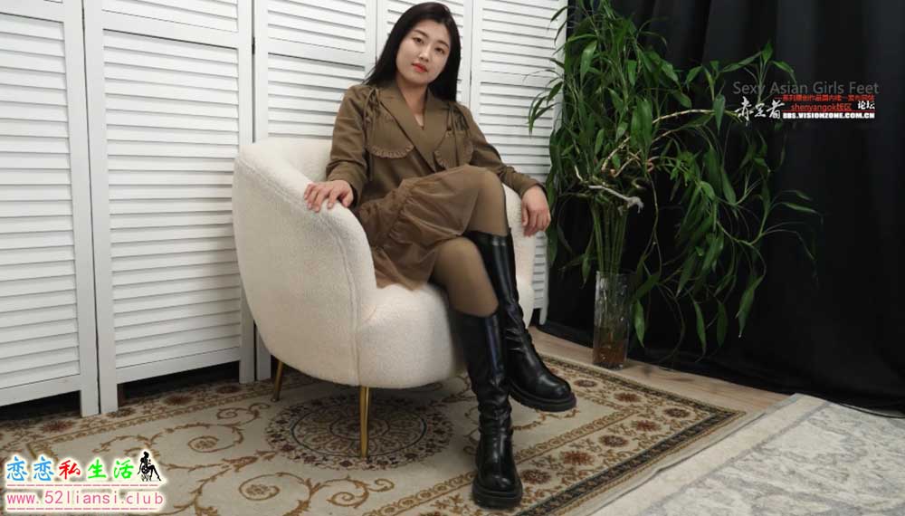 [视频] A&F 231-Xiaoshuang-展示她的连衣裙黑丝裸足小脚-第1部【34min/3.84G】