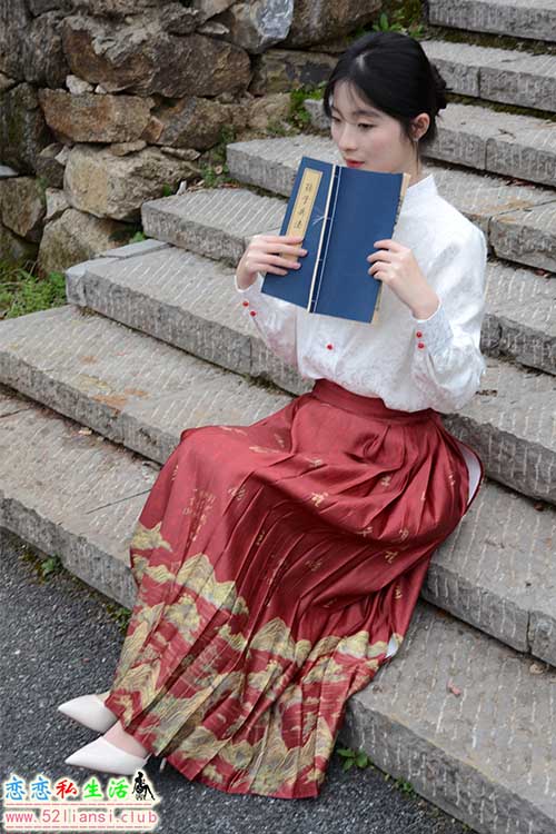 [初夏女神]174期 安妮~【御剑飞行】一本书、一根笛、一把剑，这就算江湖了(带视频)【140P+1V/4.59G】