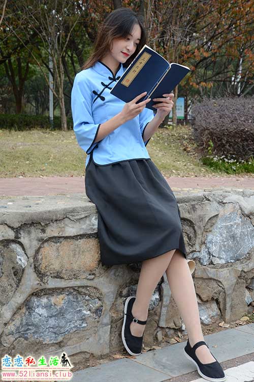 [初夏女神]170期 依依~《民国女神》大家都流行了一套民国校服，本小姐不得也跟个风(带视频)【149P+1V/5.32G】