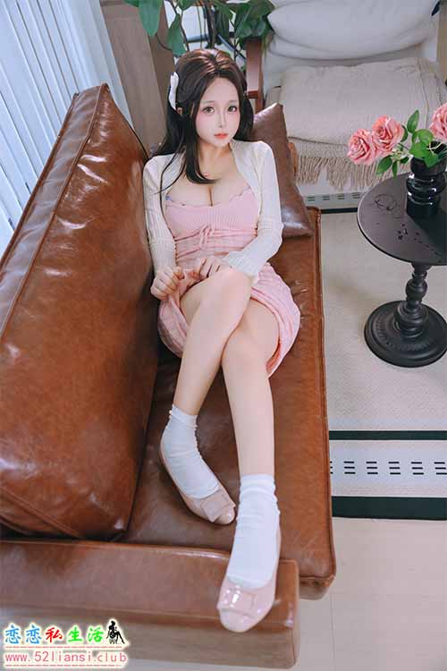 [美图精选]1629-日奈娇-钢琴老师【69P/298M】