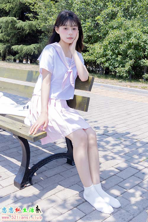 [袜啵啵] 399期 糯米-皮鞋、白棉袜、jk制服(带视频)【145P+1V/6.34G】