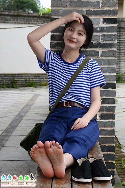 [初夏女神]227期 安妮~【怀旧专场】还是续上次的怀旧专场的拍摄(带视频)【140P+1V/5.89G】