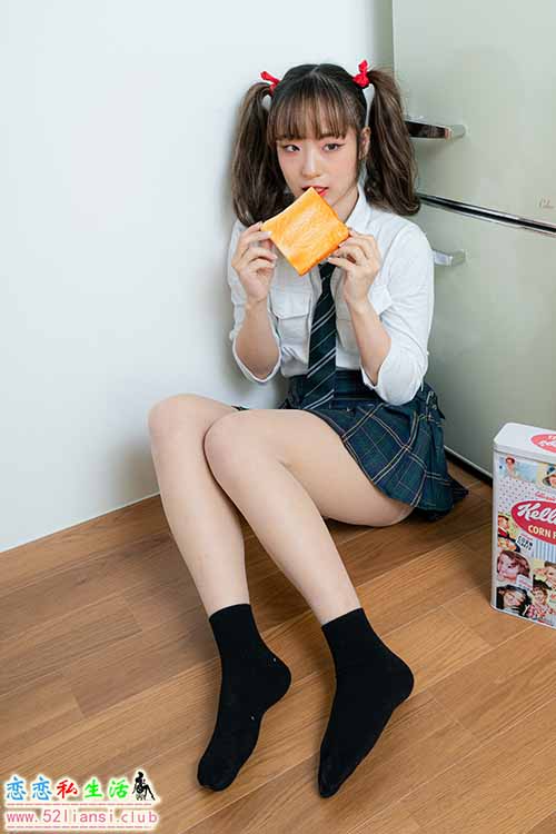 [Muchenne] NO.001 - LK 09【32P/112M】