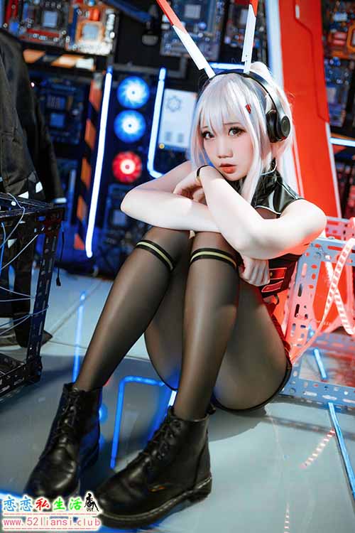 [美图精选]1636-焖焖碳-绫波鬼神乐队【24P/44M】