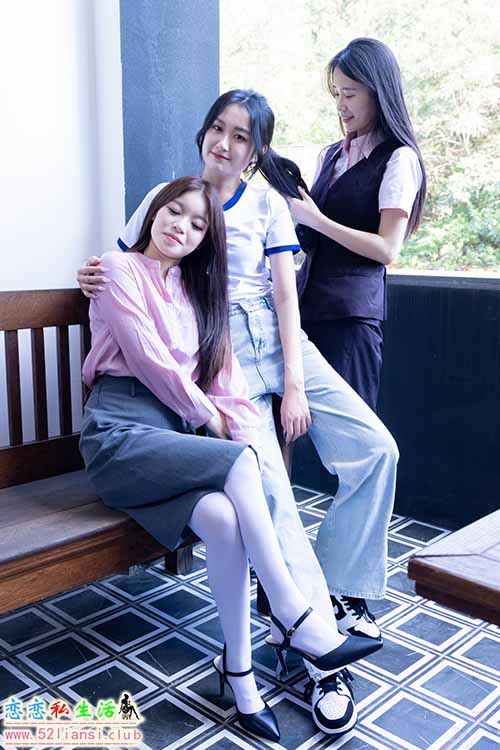 [物恋传媒] No.2143 菜菜&小敏&闪闪-秋日温情(带视频)【177P+1V/11.4G】