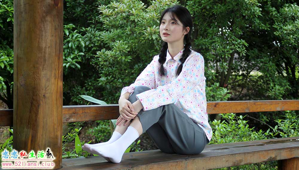 [初夏女神]207期 安妮~【回村过节】我提前回家过节了，你看我这身衣服应景吗(带视频)【120P+1V/5.28G】