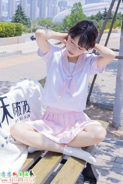 [袜啵啵] 399期 糯米-皮鞋、白棉袜、jk制服(带视频)【145P+1V/6.34G】