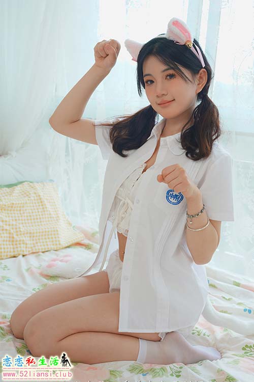 [觅芙少女]NO.225 薇薇-猫咪女仆咖啡厅今天营业哟(带视频)【304P+1V/3.88G】