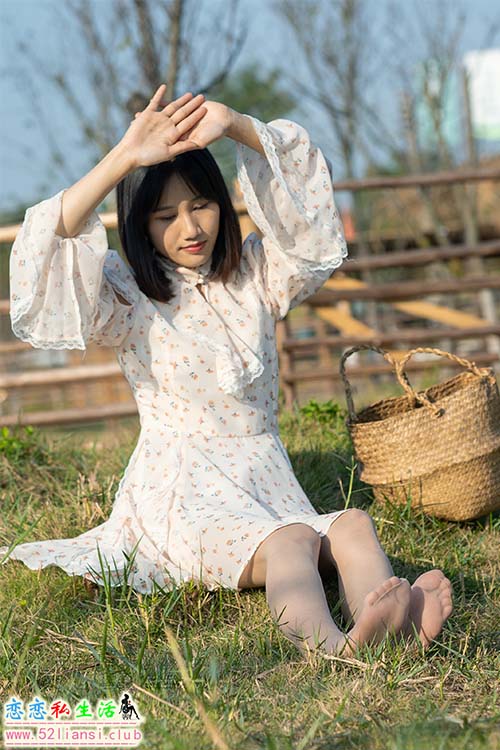 [尤蜜丝] No.086 穿搭推广展示图集【76P/400M】