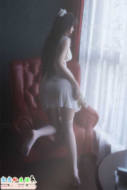 [美图精选]1551-不呆猫-白月光【38P/24M】
