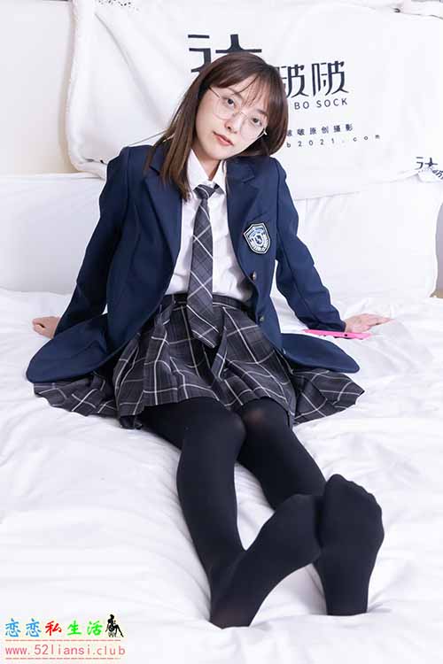 [袜啵啵] 432期 稚予-皮鞋、厚黑丝、jk制服(带视频)【184P+1V/6.84G】