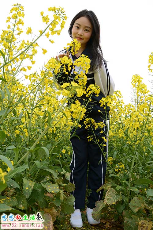 [初夏女神]169期 双双~【油菜花地】又到了满地的金黄色季节了，怎能错过这金灿灿的好背景(带视频)【100P+1V/3.35G】