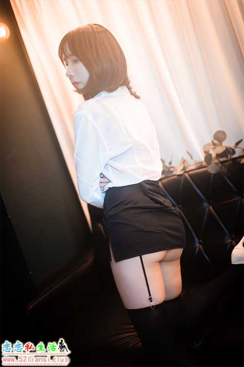 [BlueCake] NO.032 Yeji - Cat Play【68P/153M】