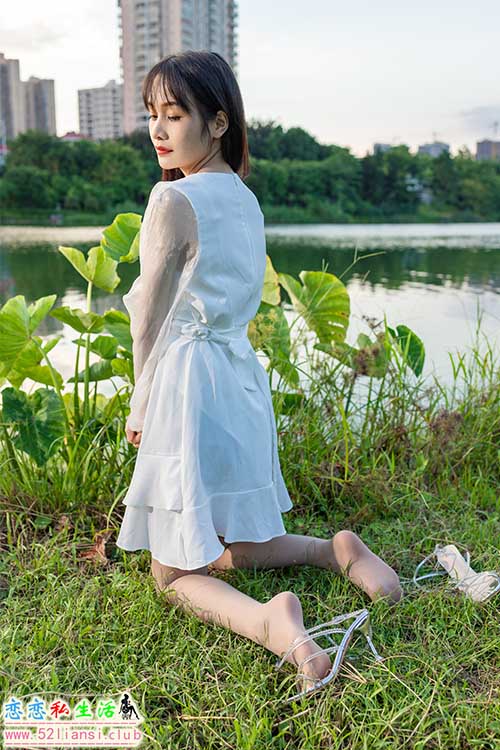 [尤蜜丝] No.075 穿搭推广展示图集【114P/1.32G】