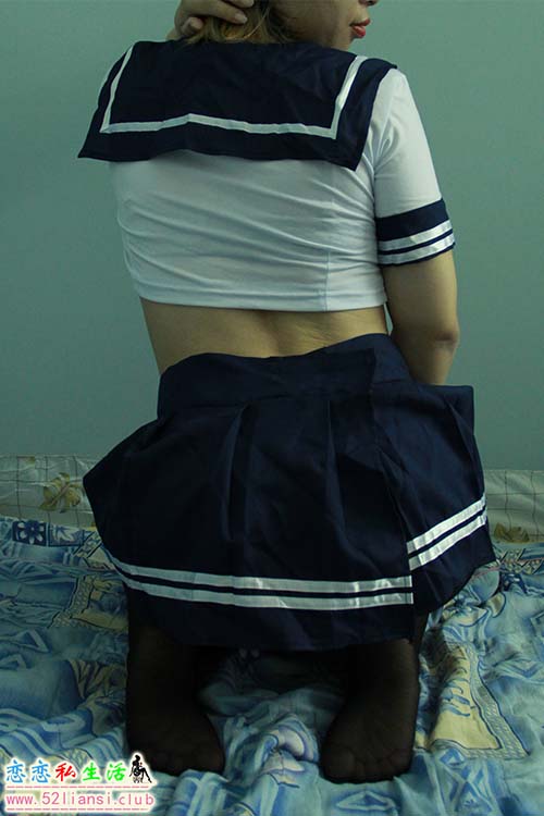 [鱼鱼足影]@039-第39期：学生装丝族【29P/111M】