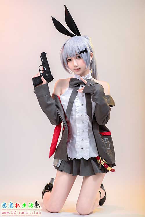 [美图精选]1286-小木曾AYA-少女前线 Fn-57【20P/27M】