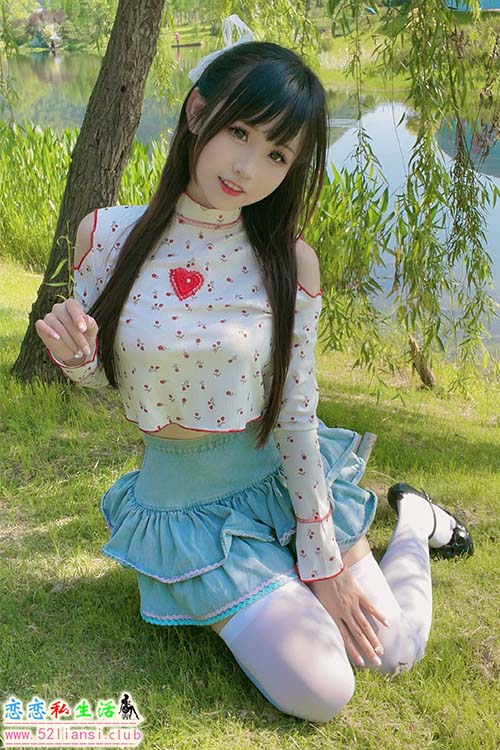 [美图精选]1225-miko酱ww-自拍系列 mikoの白丝1【241P/657M】
