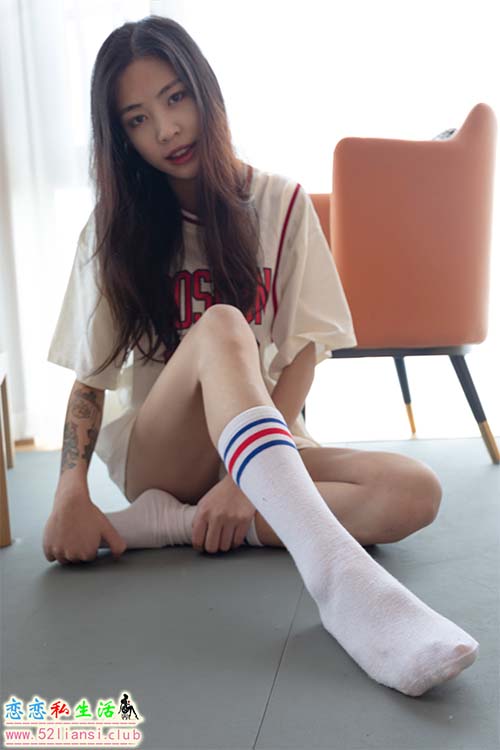 [IMZSOCK爱美足] 众筹一季 NO.013 安娜 (带视频)【138P+1V/2.64G】