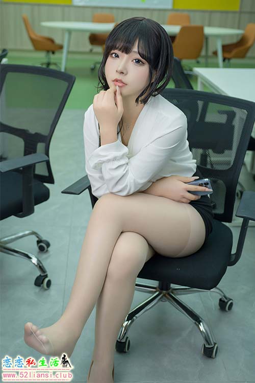 [美图精选]1150-yuuhui玉汇-潜规则【48P/125M】