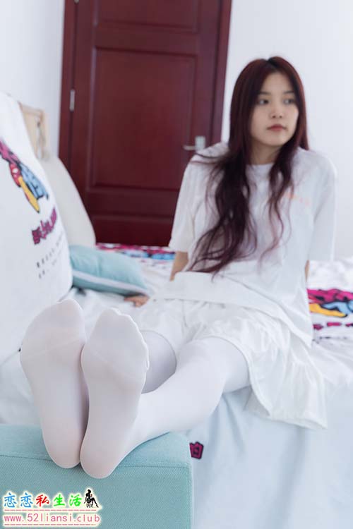 [物恋传媒] No.1892 茯苓-燃烧的火焰(带视频)【160P+1V/4.09G】