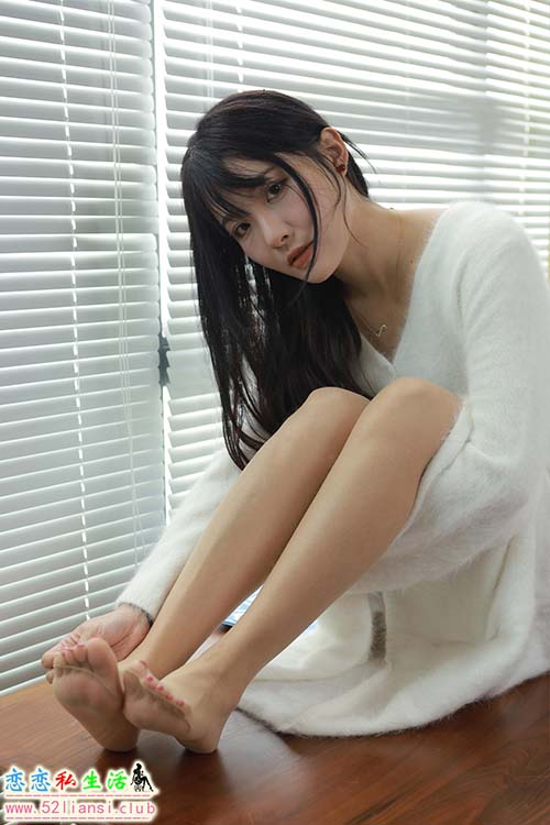 [IESS异思趣向] 丝享家 1600：婉萍《白月光(下)》[78P／69MB]