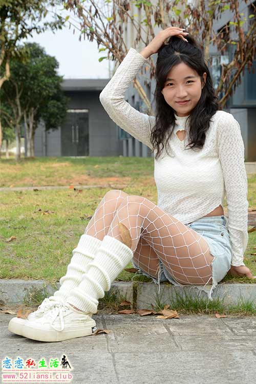 [初夏女神]109期 点点~【跟潮流风】她们说配上大网袜就跟上潮流了，我不信(带视频)【140P+1V/4.91G】