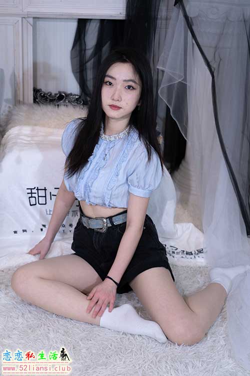 [甜予摄影] NO.017 栗栗-板鞋、白棉袜、肉丝-脚尖加固款(带视频)【130P+2V/9.88G】
