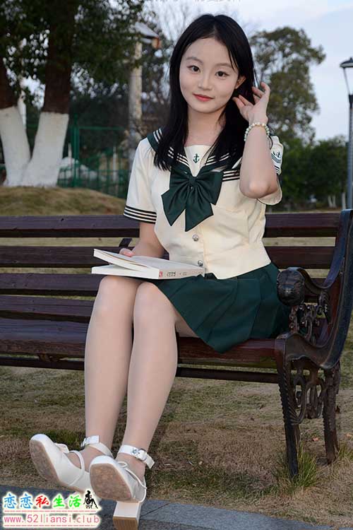 [初夏女神]125期 双双~【回光返照】12月居然有25度的天气，是不是回光返照(带视频)【140P+1V/3.7G】